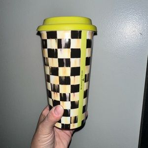 Like new coffee mug with lid